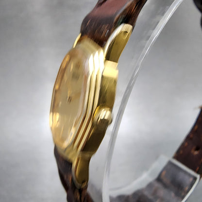 Seiko Watch Women 20mm Champagne Dial Gold Tone Oval 1n005h80 New Battery2