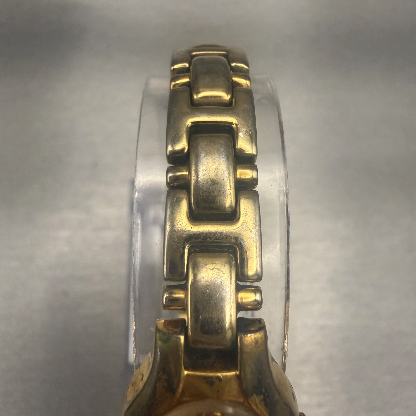 Seiko Watch Women 17mm Champagne Dial Gold Tone Oval 1N01-0CS0 New Battery4