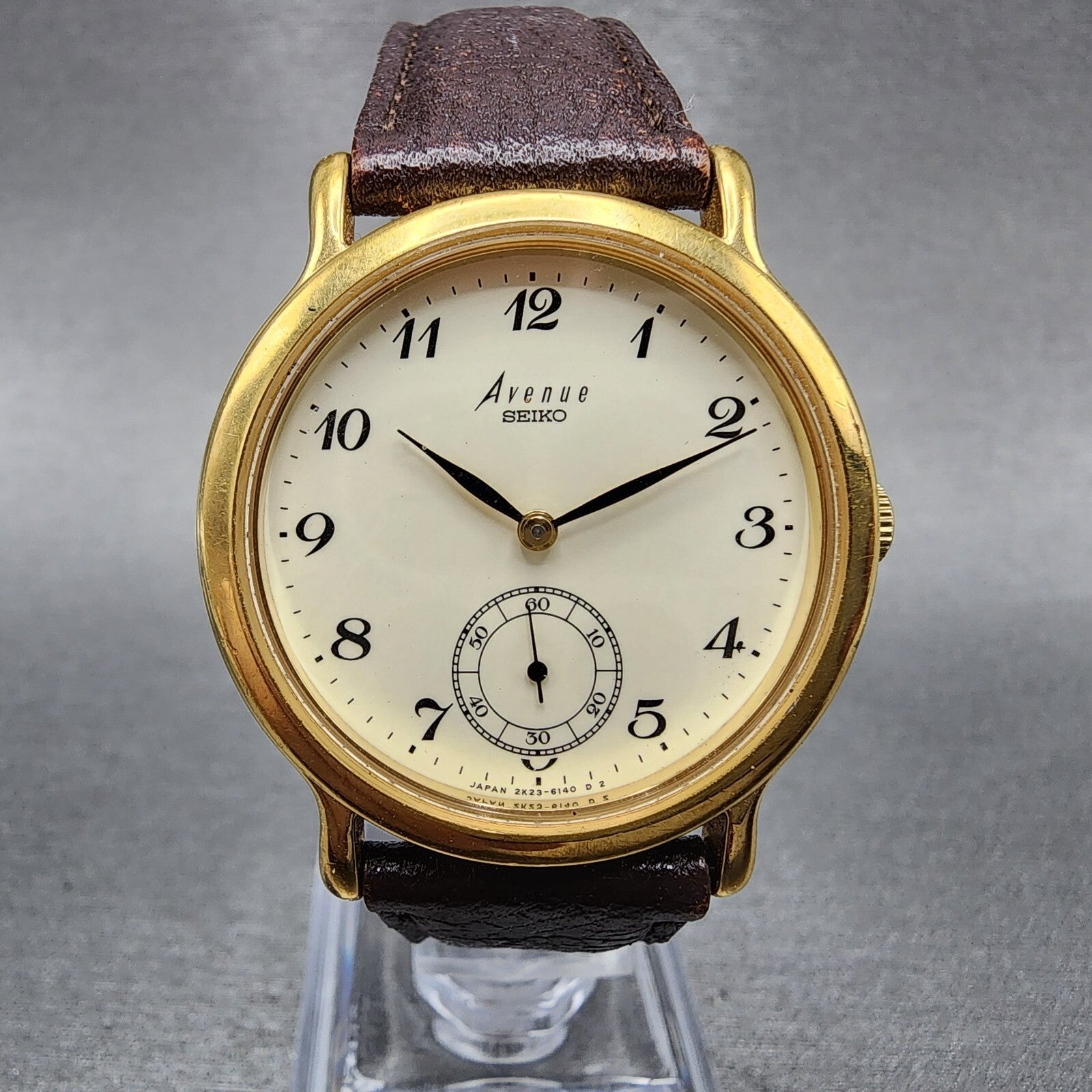 Seiko Avenue Watch Men 32mm White Dial gold Tone 2k236130 New Battery READ!!!!!0