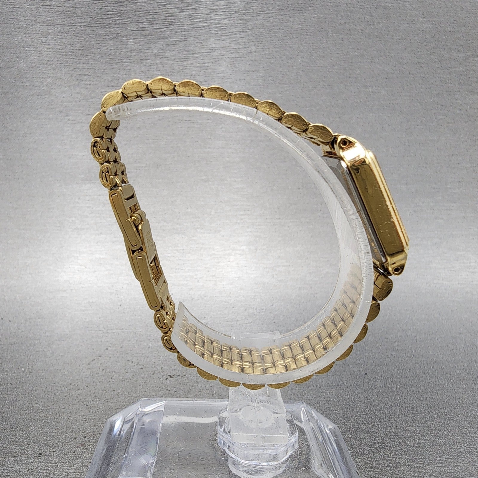 Seiko Tank Watch Women 18mm White Dial Gold Tone Rectangle V4015129 New Battery8