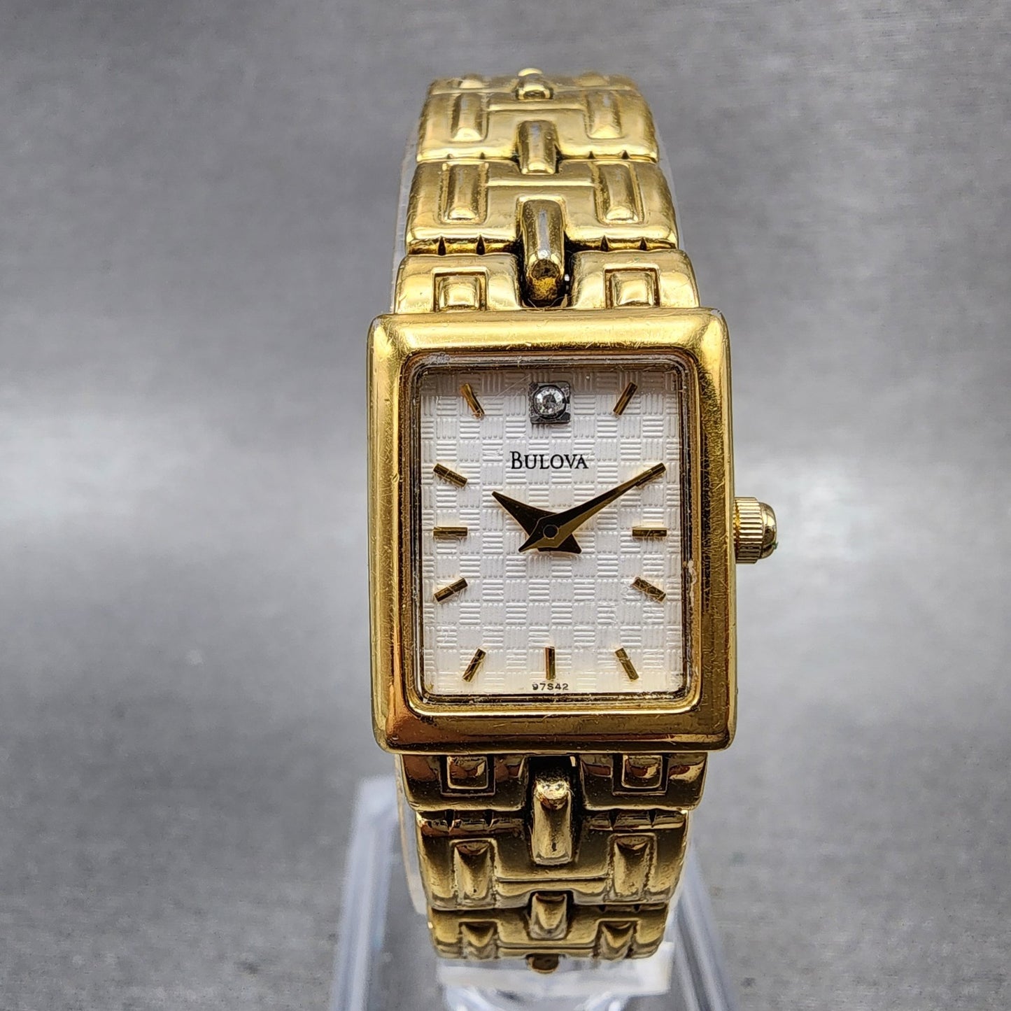 Bulova Tank Watch Women 16mm White Dial Gold Tone Rectangle 97S42 New Battery0