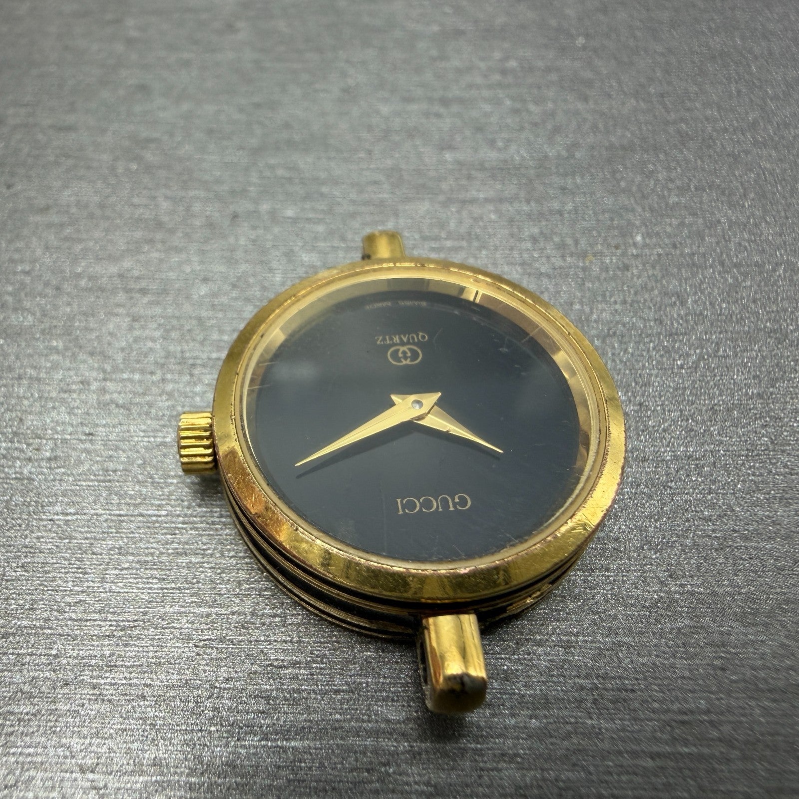Gucci 2000L Watch Women 21mm Black Dial Gold Plated Round Vintage PARTS5