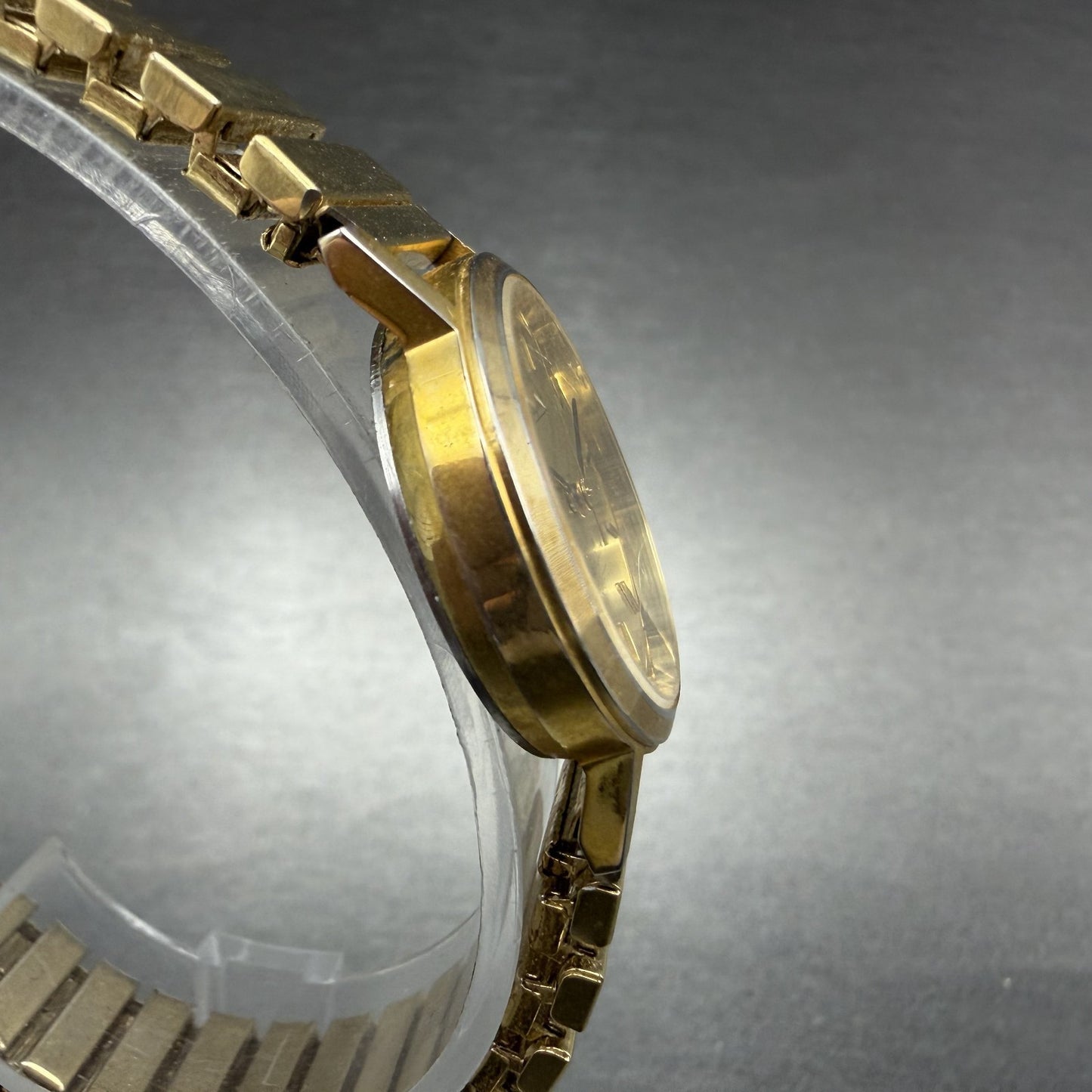 Lucien Piccard Dufonte Watch Women 24mm Gold Dial Gold Tone Round New Battery3