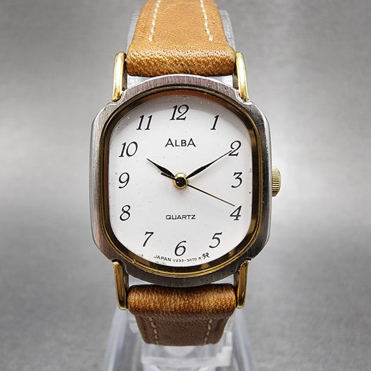 Alba Watch Women 20mm White Dial Two Tone V233-5900 New Battery