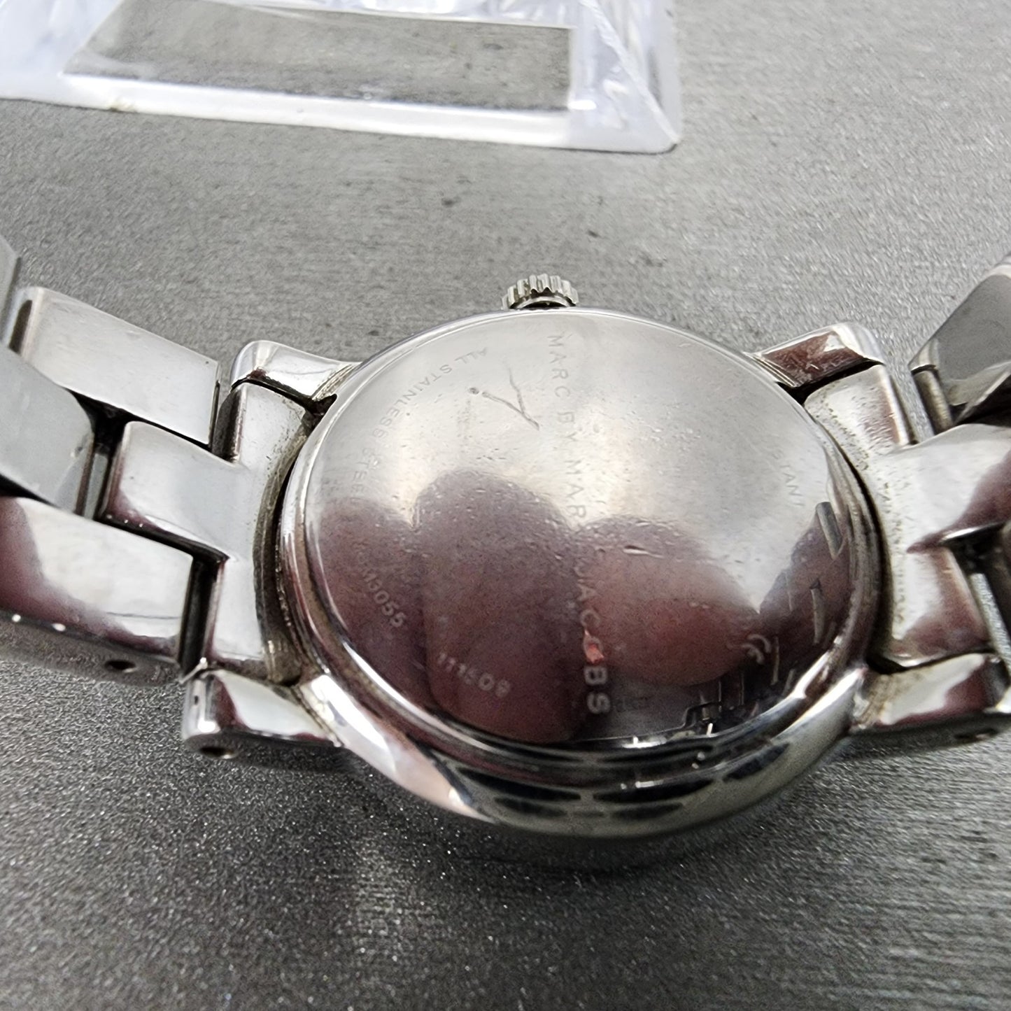 Marc Jacobs Watch Women 25mm White Dial Silver Tone Round MBM3055 New Battery9