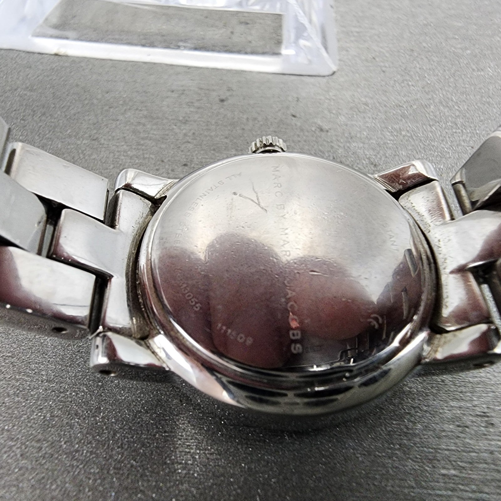 Marc Jacobs Watch Women 25mm White Dial Silver Tone Round MBM3055 New Battery9
