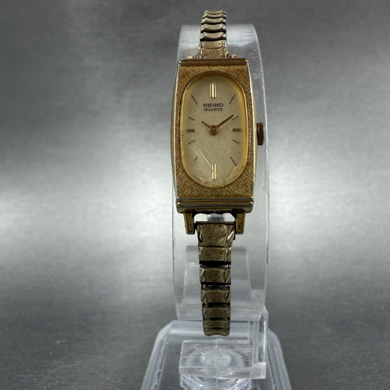 Seiko Tank Watch Women 13mm Champagne Dial Gold Tone 1320-6069 New Battery5