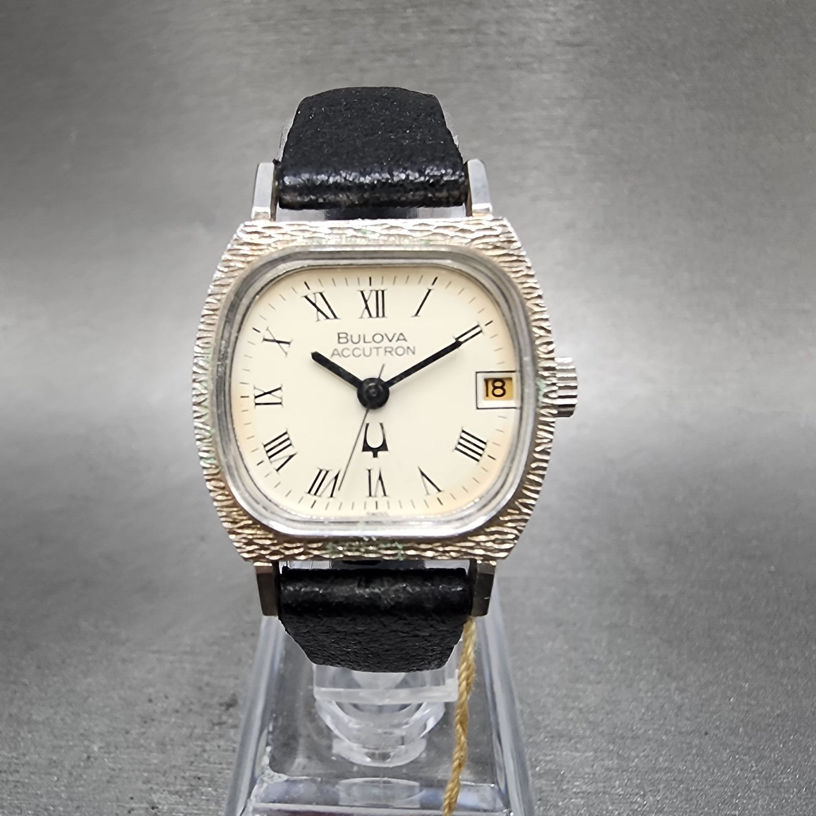 Bulova Accutron Watch Women 23mm White Dial Silver Tone Date N6 NOS PARTS3