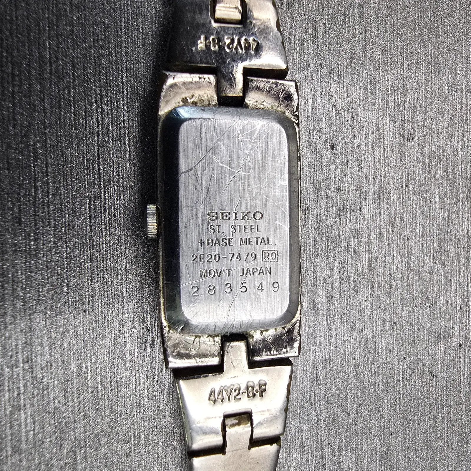 Seiko Watch Women 13mm White Dial Two Tone Rectangle 2E20-7479 New Battery VTG10