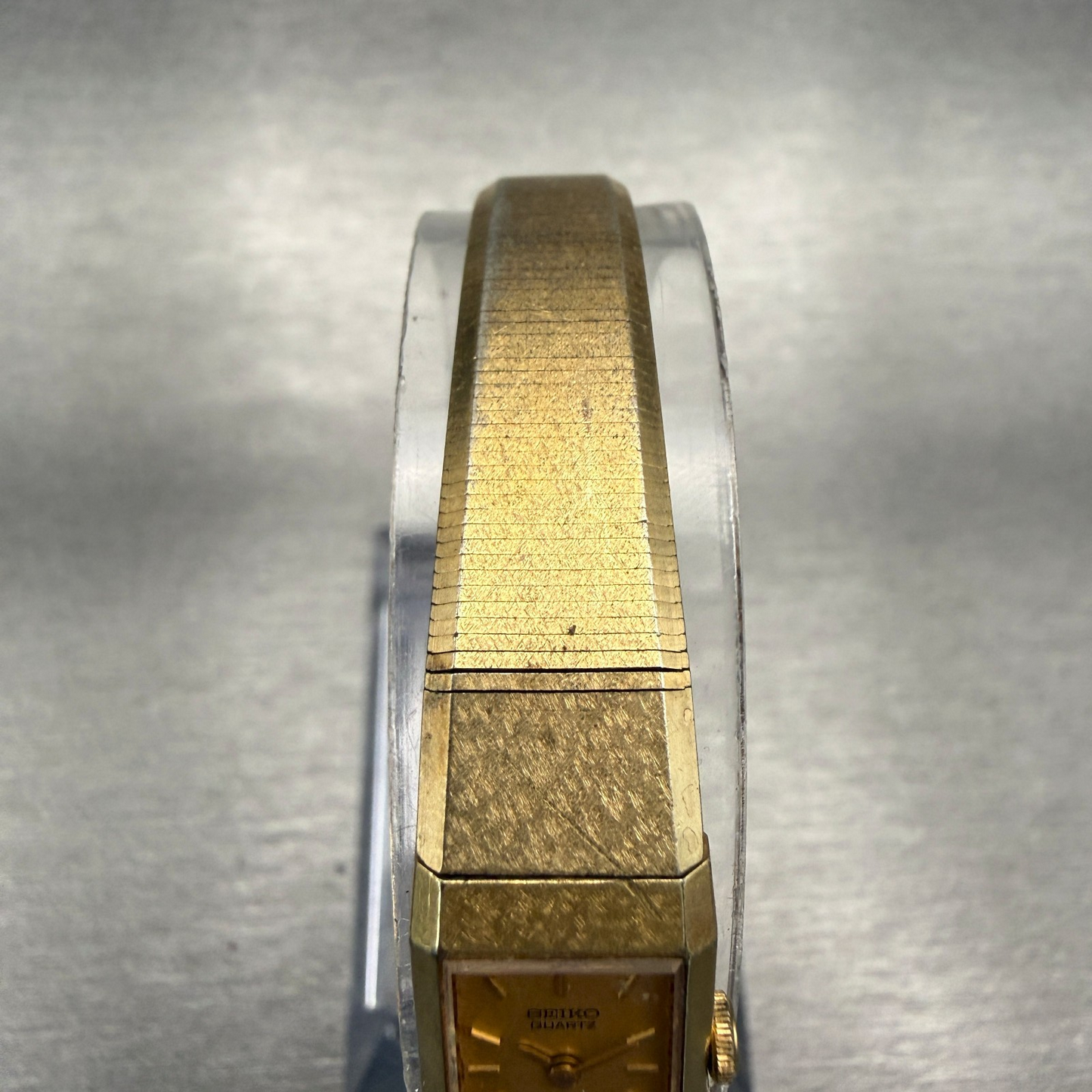 Seiko Watch Women 12mm Gold Dial Gold Tone Rectangle 2E20-5029 New Battery3