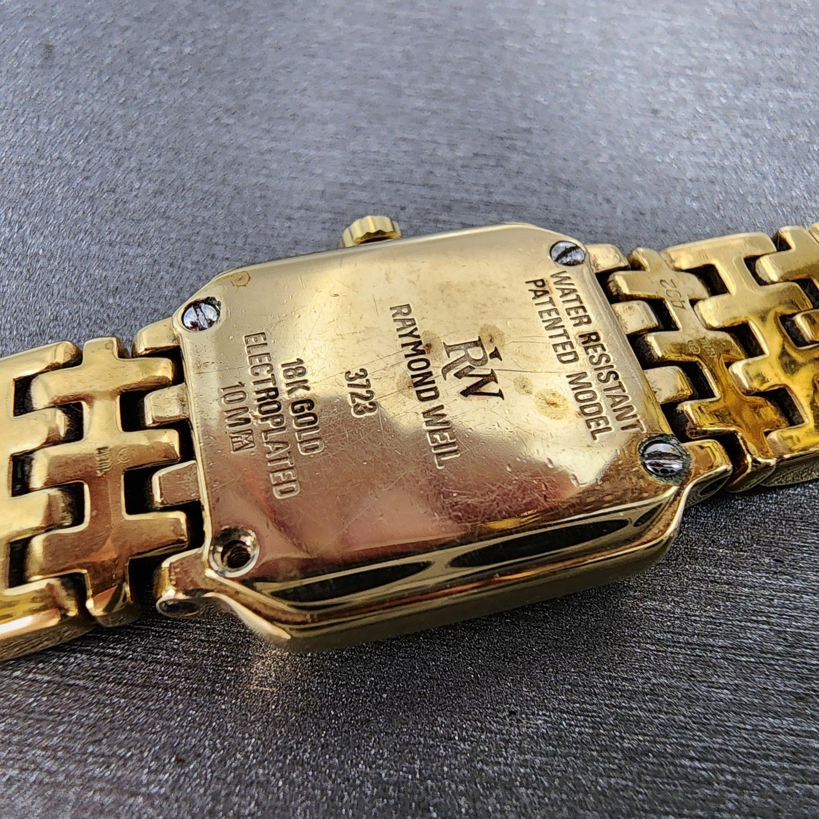 Raymond Weil Fidelio Tank Watch Women 17mm White Dial Gold Tone 3723 New Battery9
