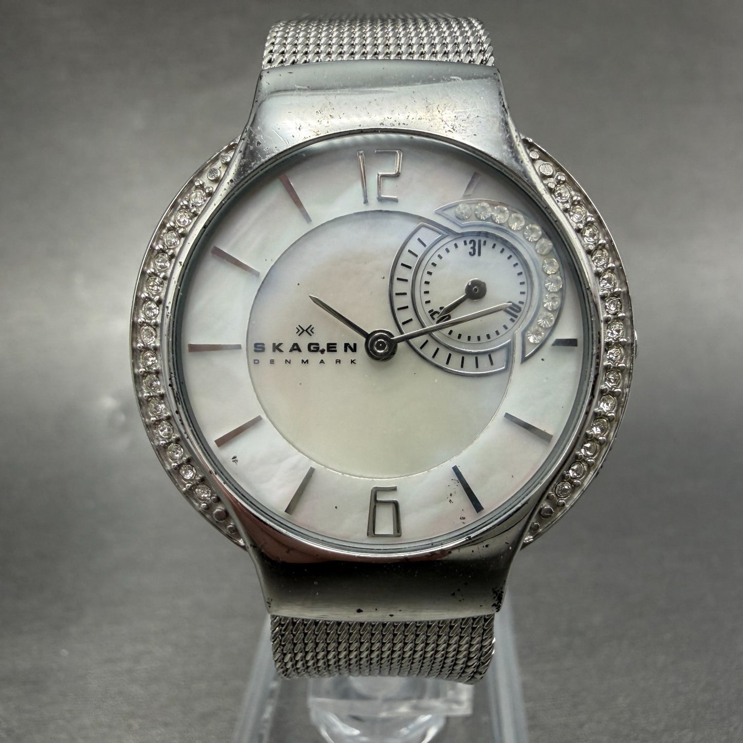 Skagen Watch Women 32mm MOP Dial Steel Small Seconds Round 810SSS New Batt0