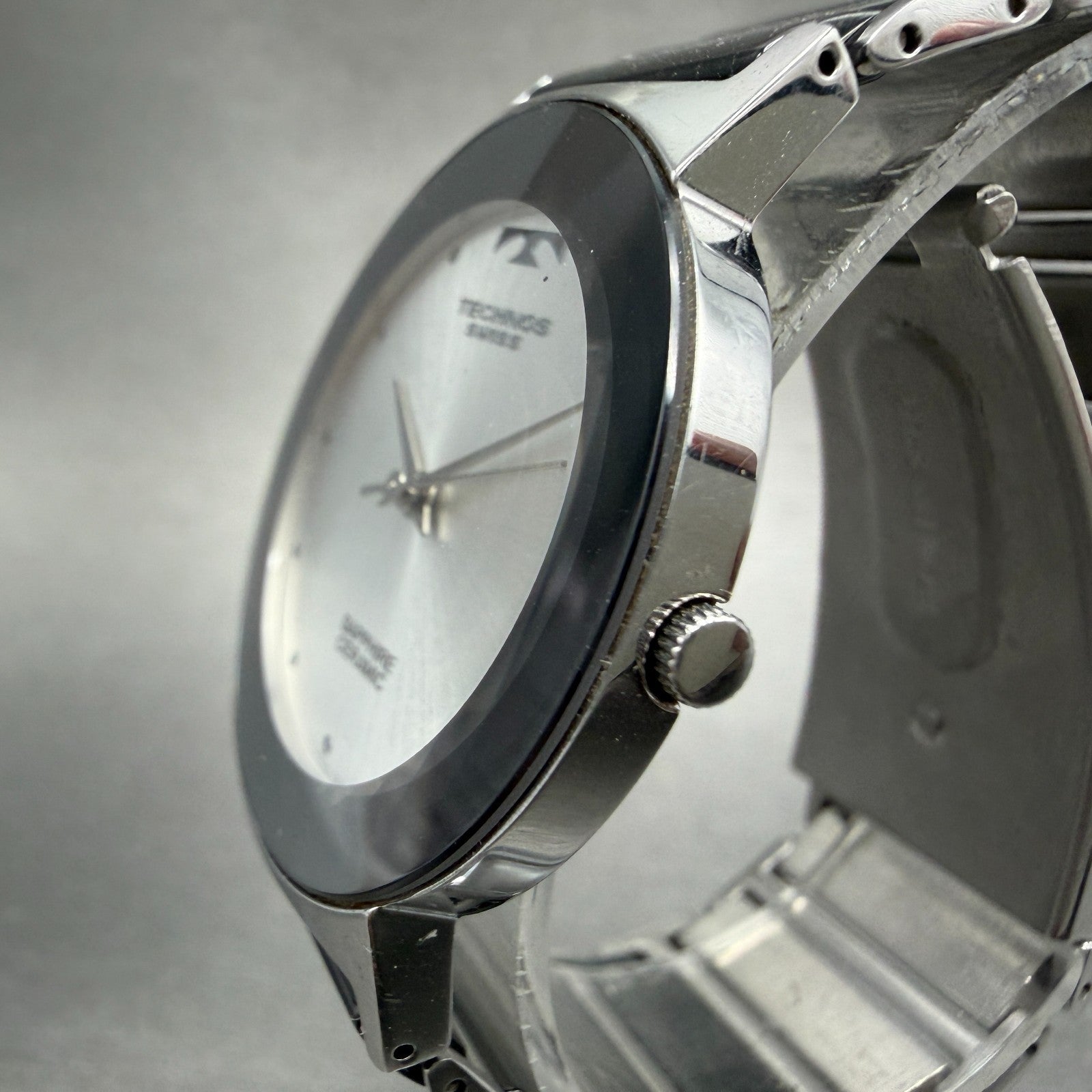 Technos Watch Men 33mm Silver Dial Silver Tone Round TBM674 New Battery2