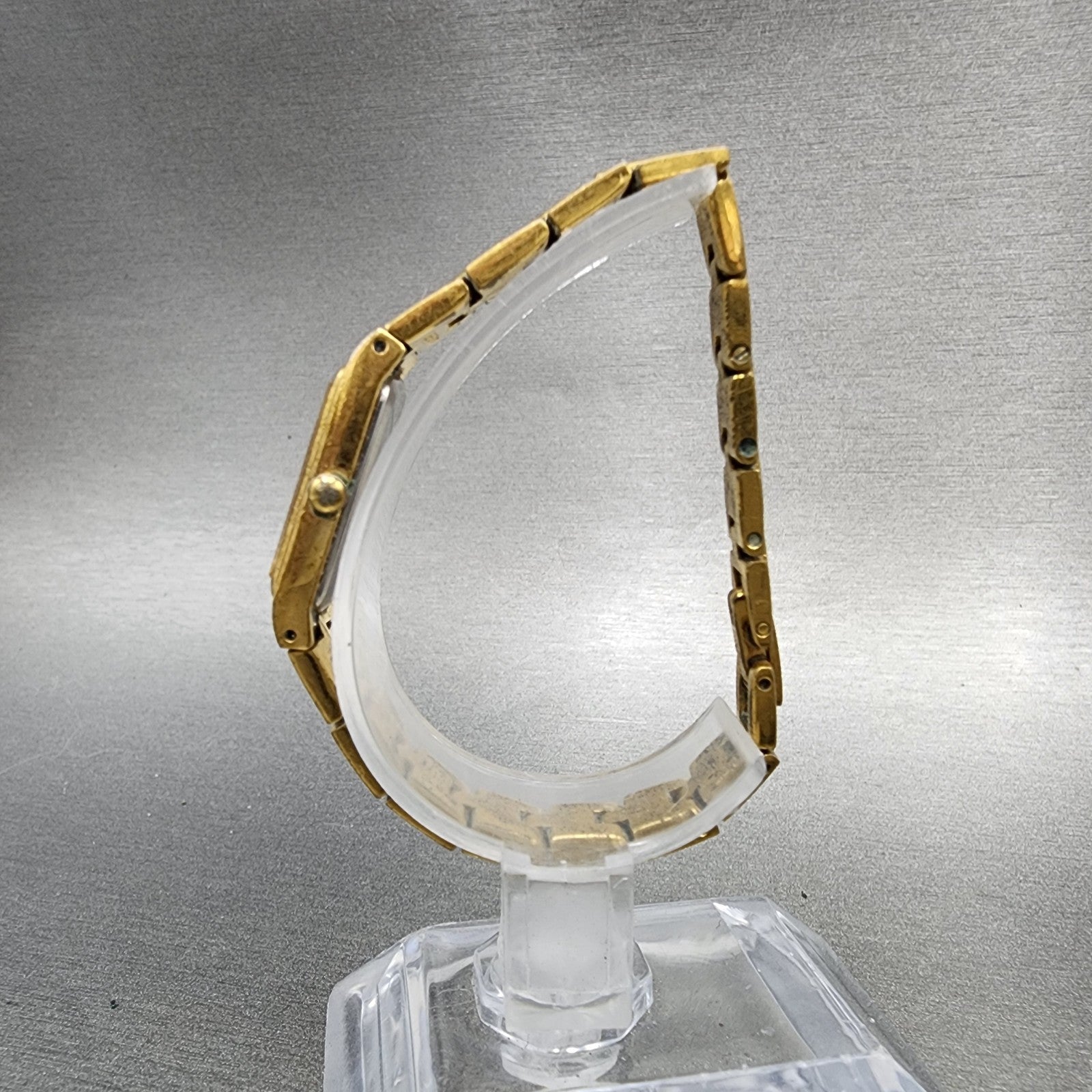 Seiko Tank Watch Women 13mm Champagne Dial Gold Tone Rectangle 2e207479 New Bat6