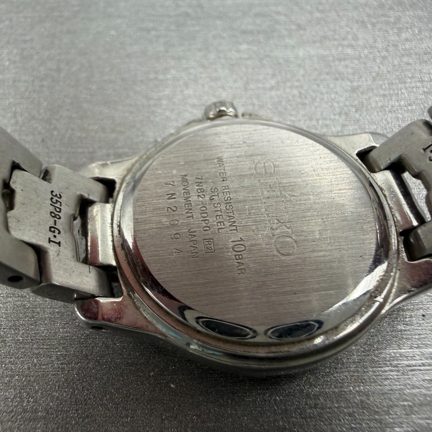 Seiko Dive Watch Women 26mm White Dial Silver Tone Date 7N82-0DP0 New Battery9