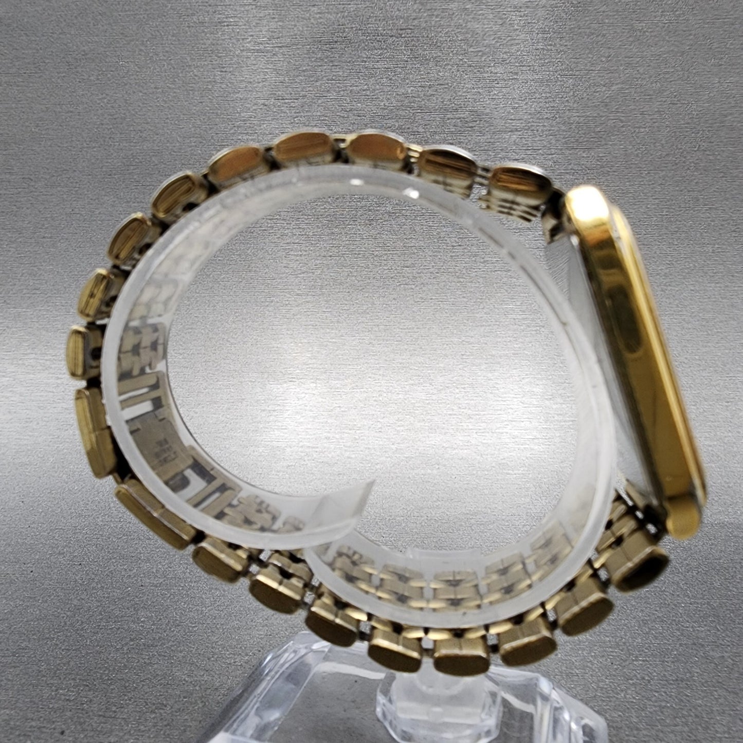 Seiko Tank Watch Men 27mm Black Dial Gold Tone Date 7n295b29 New Battery8
