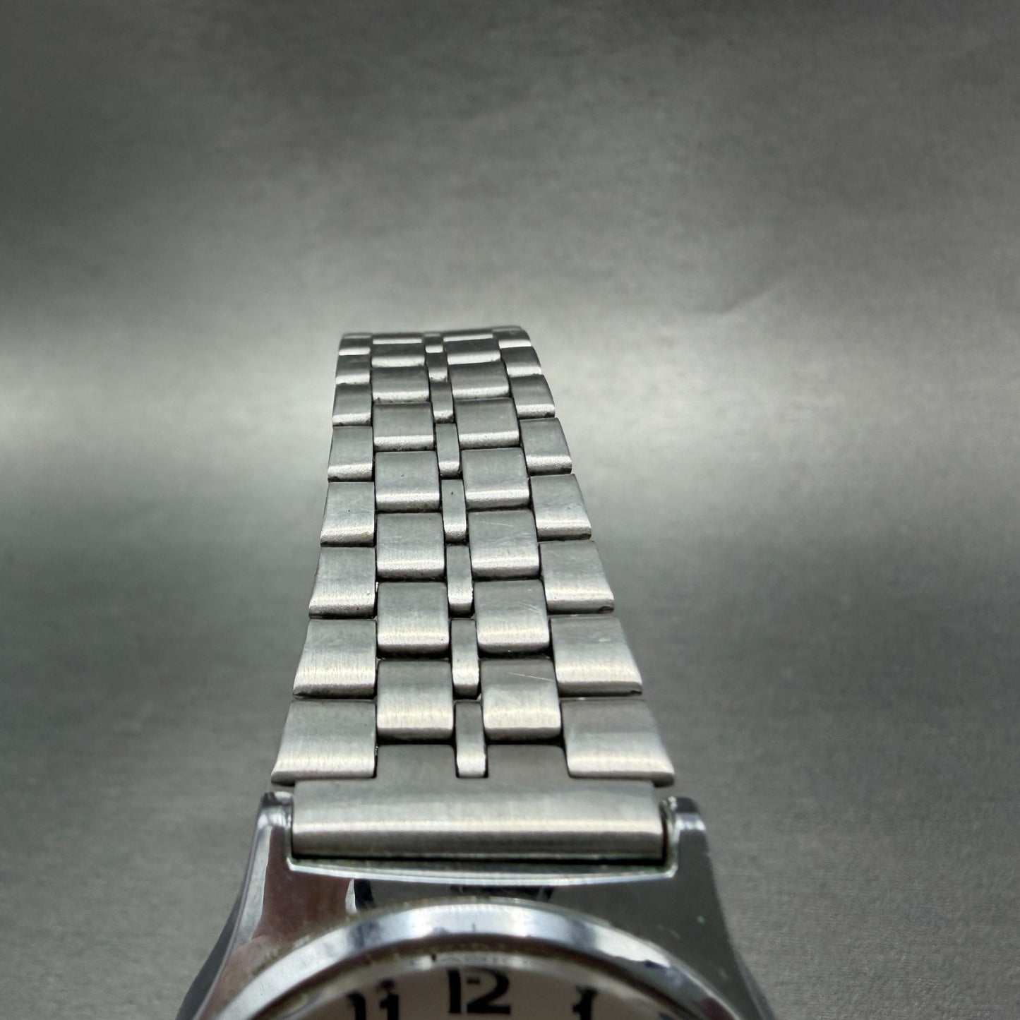 Casio MQ-514 Watch Men 33mm Silver Dial Silver Tone Round Daydate New Battery AD5