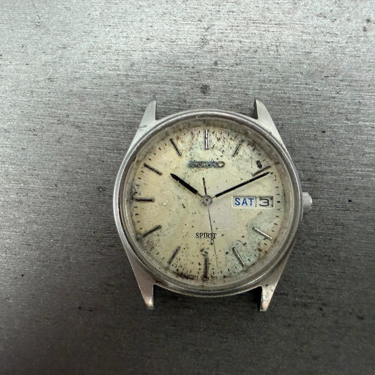 Seiko Spirit Watch Men 35mm White Dial Silver Tone Daydate 7N48-7A00 PARTS VTG0
