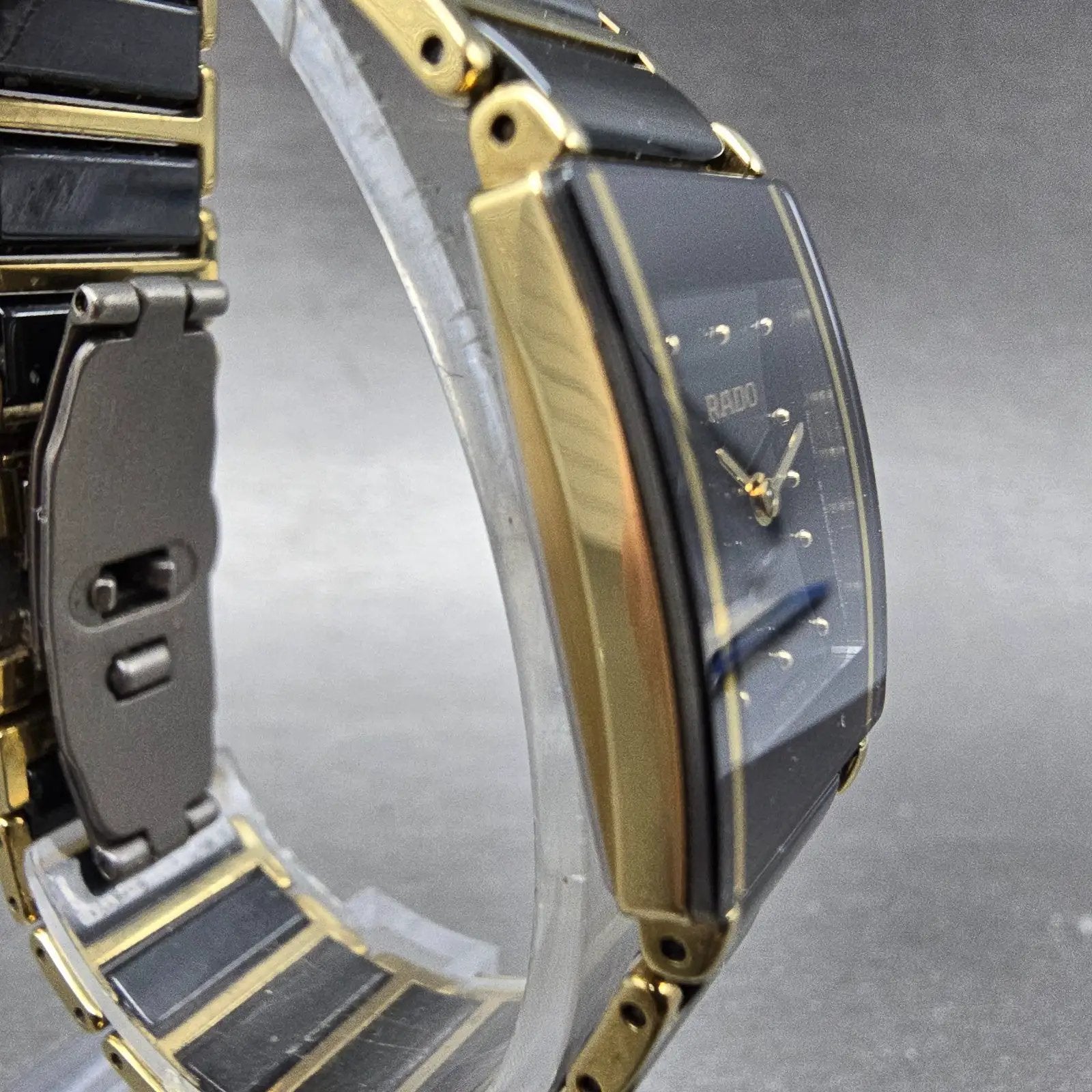 Rado Diastar Tank Watch Women 18mm Black Dial Black & Gold Tone 153.0383.3 Runs3