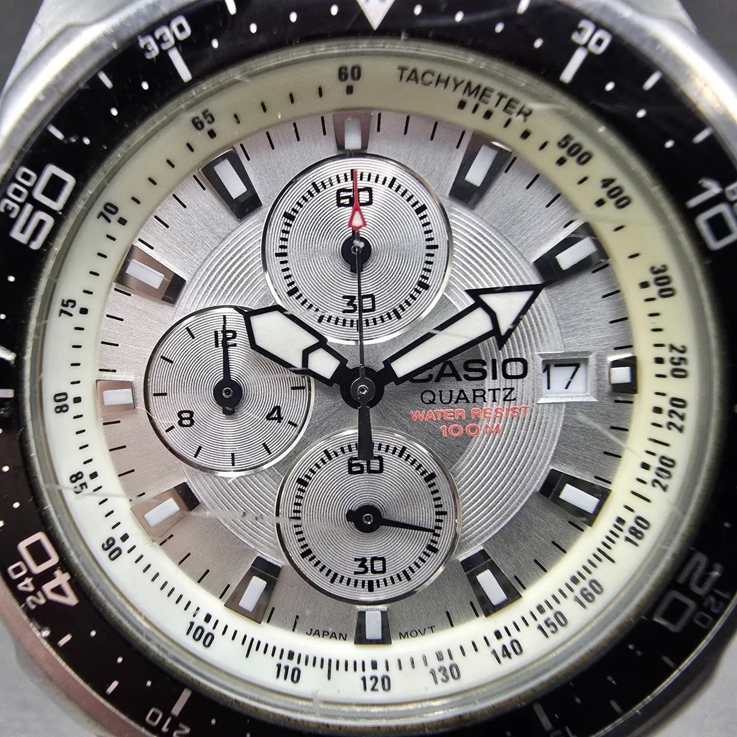 Casio Chronograph Watch Men 45mm Silver Dial Silver Tone Date AMW-330 NewBatt JK1