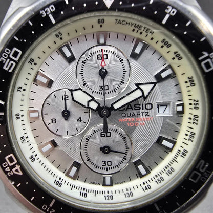 Casio Chronograph Watch Men 45mm Silver Dial Silver Tone Date AMW-330 NewBatt JK1