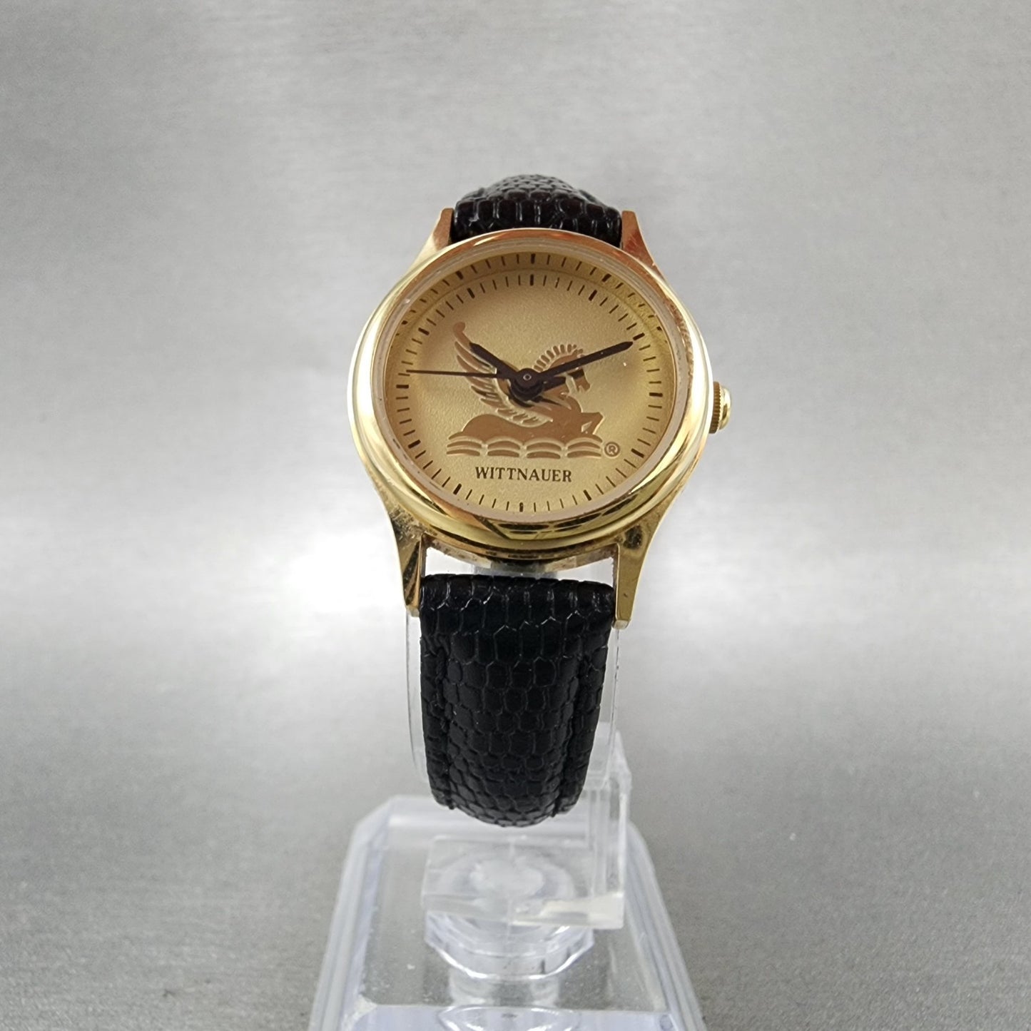 Wittnauer Pegasus Watch Women 24mm Champagne Dial Gold Tone Round New Battery5