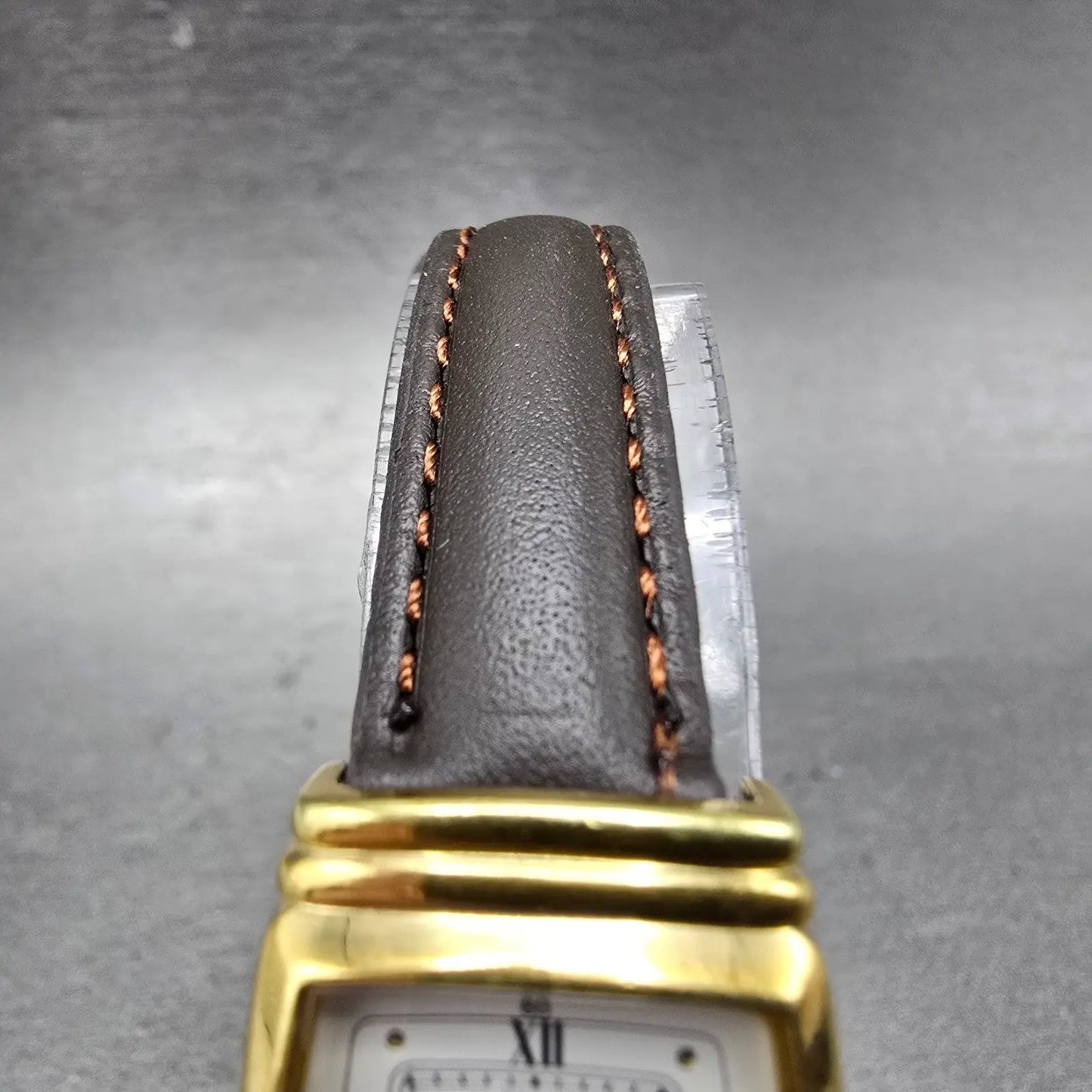 Hamilton Watch Women 19mm White Dial Gold Tone Small Seconds Rectangle New Batt4
