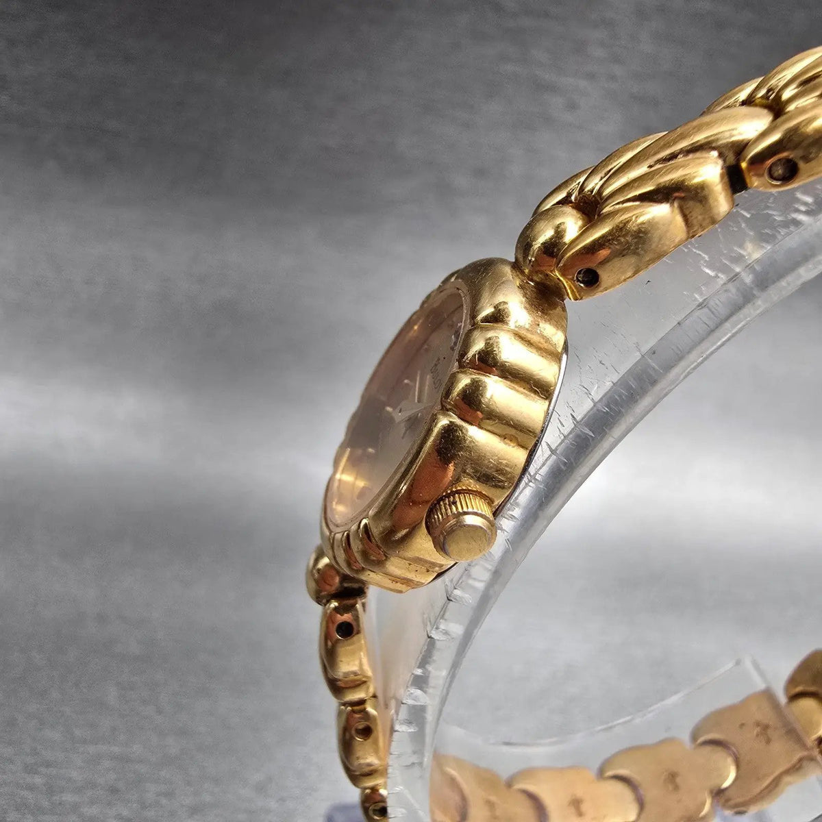Bulova Watch Women 17mm Gold Dial Gold Diamond Oval 97P68 New Battery JP2
