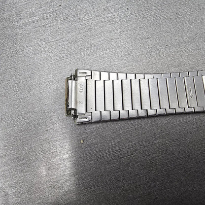 Seiko Bracelet 14mm Stainless Steel Gold Tone Tri Folding Clasp Vintage JP Z40714