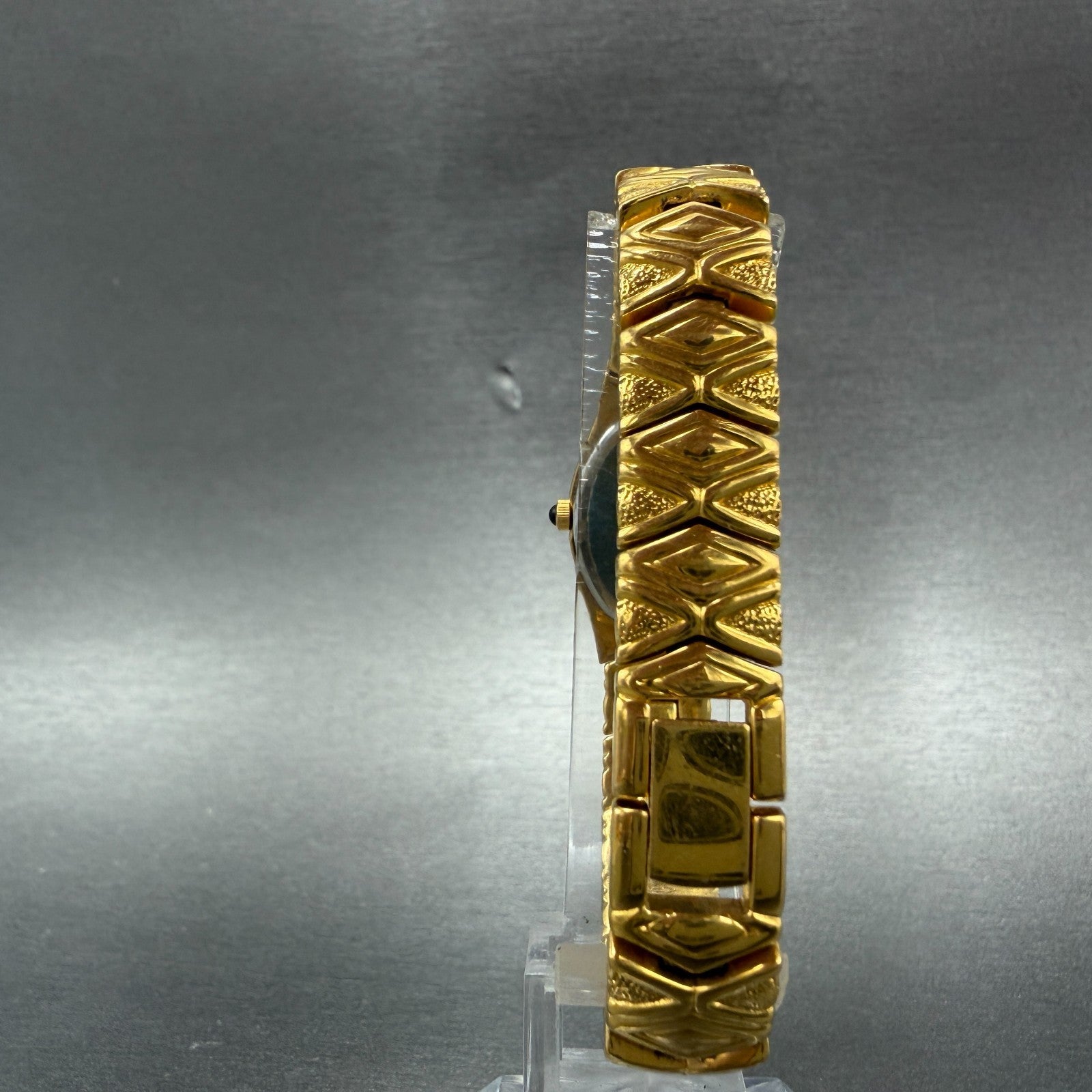 Seiko Watch Women 17mm Champagne Dial Gold Tone Oval V400-6559 VTG New Battey7