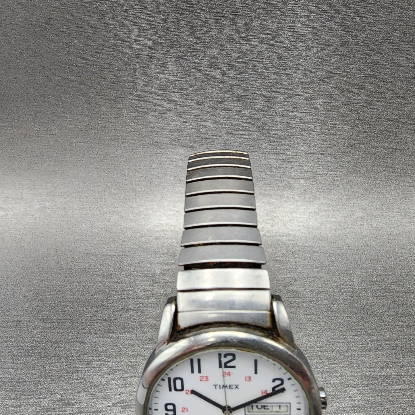 Timex Indiglo Easy Reader Watch Men 35mm White Dial Silver Tone Daydate New Batt4