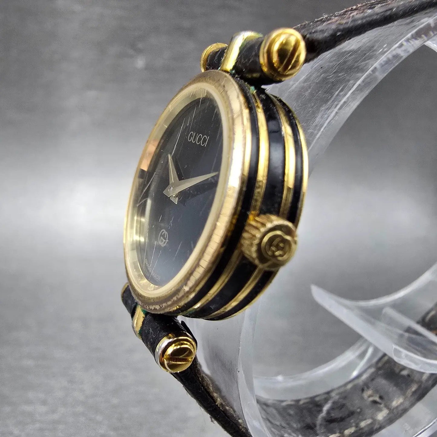 Gucci 2000L Watch Women 22mm Black Dial Gold Plated Round New Battery VTG BQWE2