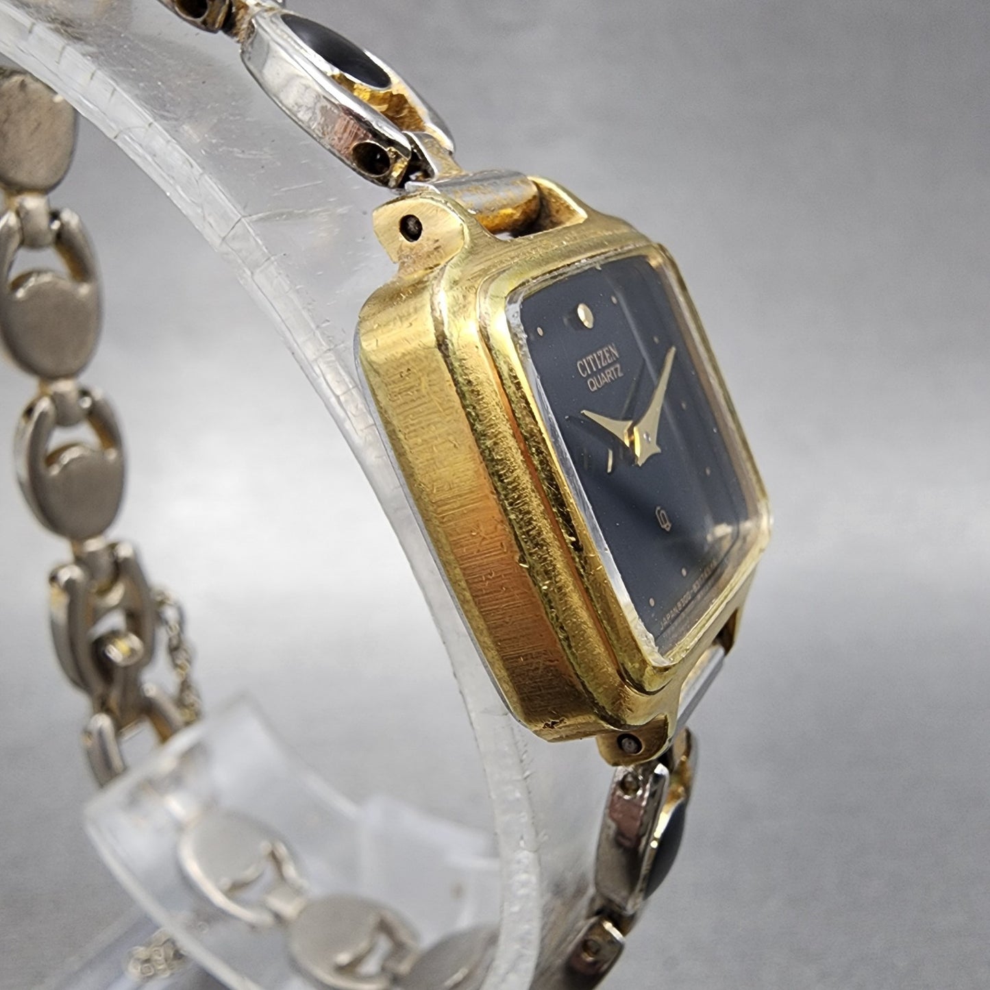 Citizen CQ Watch Women 19mm Black Dial Gold Tone Square 4831284 New Battery3