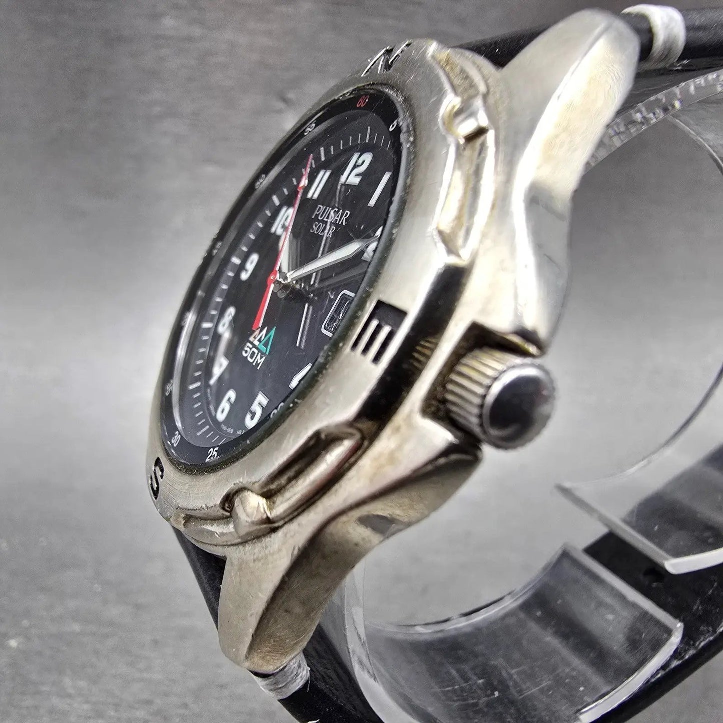 Seiko Pulsar Solar Watch Men 39mm Black Dial Silver Tone Date V145-0B90 Runs2