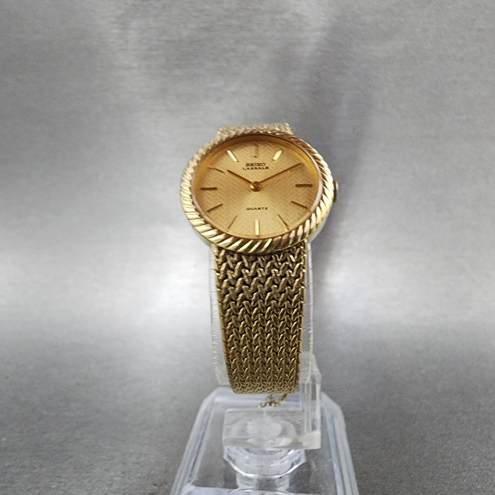 Seiko Lassale Watch Women 22mm Champagne Dial Gold Tone 14000479 New Battery5