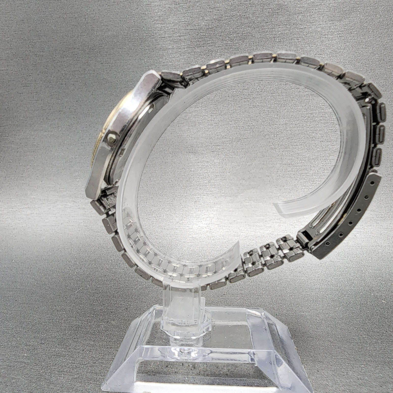 Seiko SQ Watch Men 33mm Silver Dial Two Tone Date Round 5y227a09 PARTS7