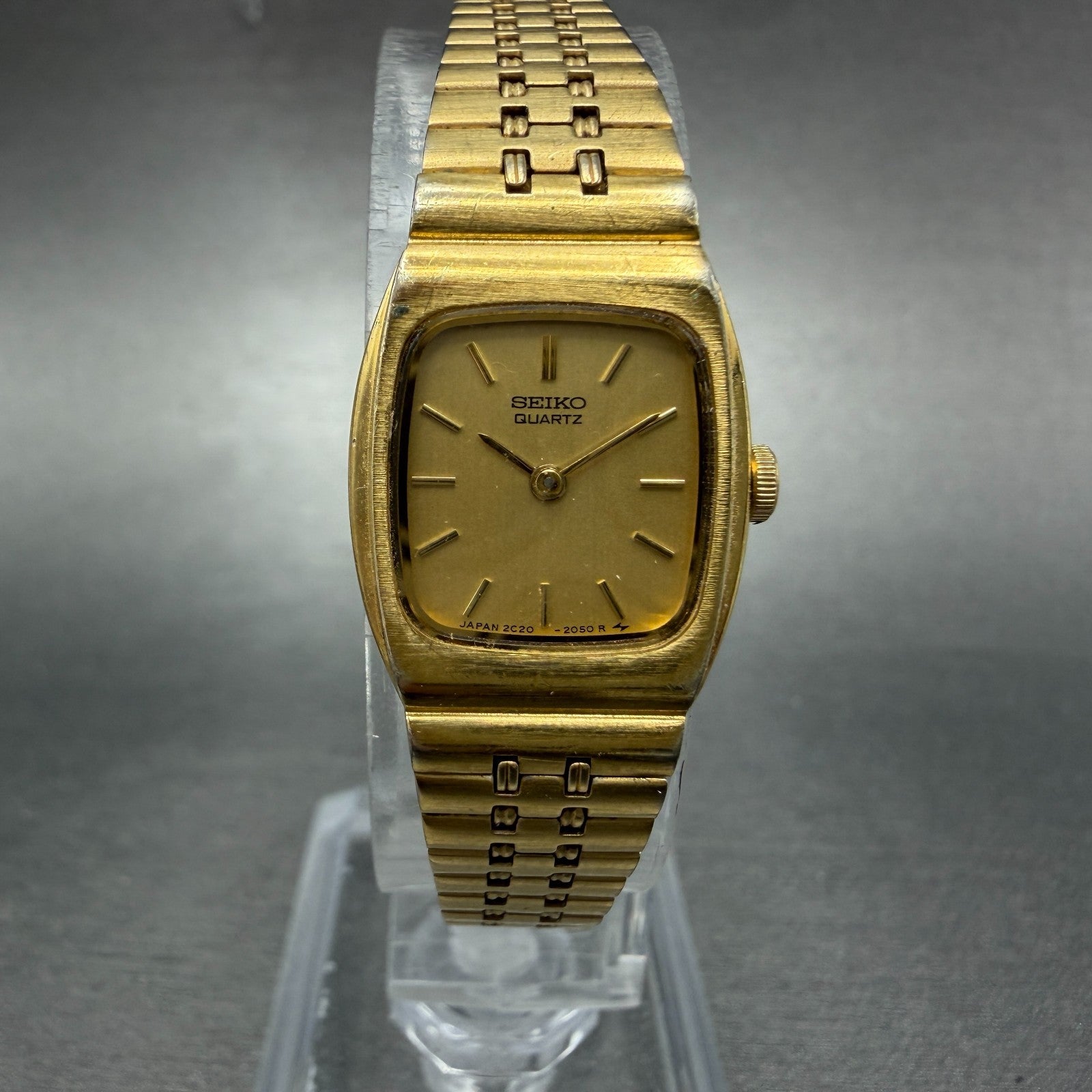 Seiko Tank Watch Women 16mm Champagne Dial Gold Tone 2C20-5969 New Battery0