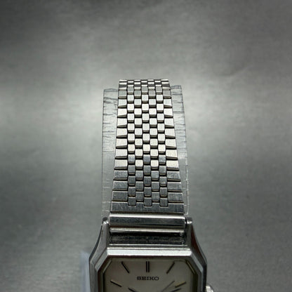 Seiko Watch Women 20mm Silver Dial Silver Tone Octagon 7321-626A new Battery4