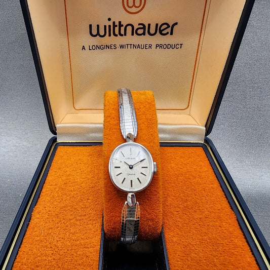 Wittnauer Geneve Watch Women 17mm Silver Dial Silver Tone NOS Oval Manual Wind0