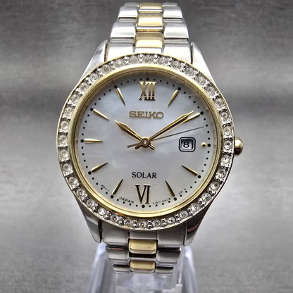 Seiko Solar Watch Women 28mm MOP Dial Two Tone Date Gemmed Round V137-0AA0 Works0