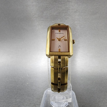 Fossil Tank Watch Women 17mm Silver Dial Gold Tone Rectangle ES9947 New Battery5
