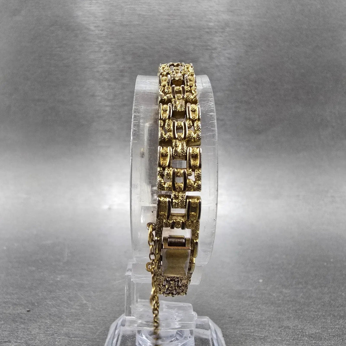 Seiko Tank Watch Women 13mm Black Dial Gold Rectangle 1320-5249 New Battery JP7