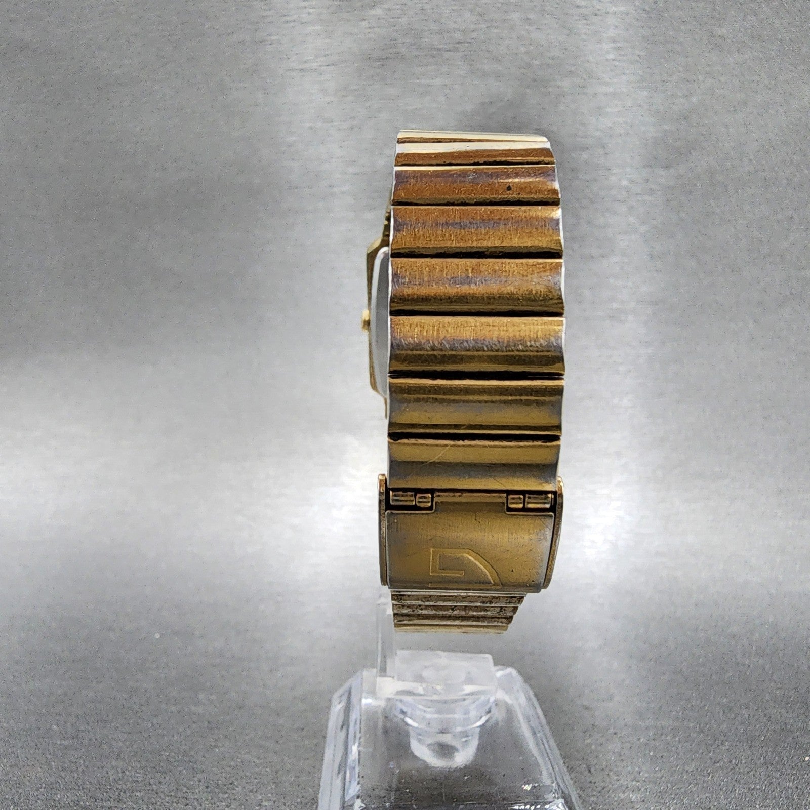 Gruen Tank Watch Women 27mm Gold Dial Gold Tone Rectangle New Battery7