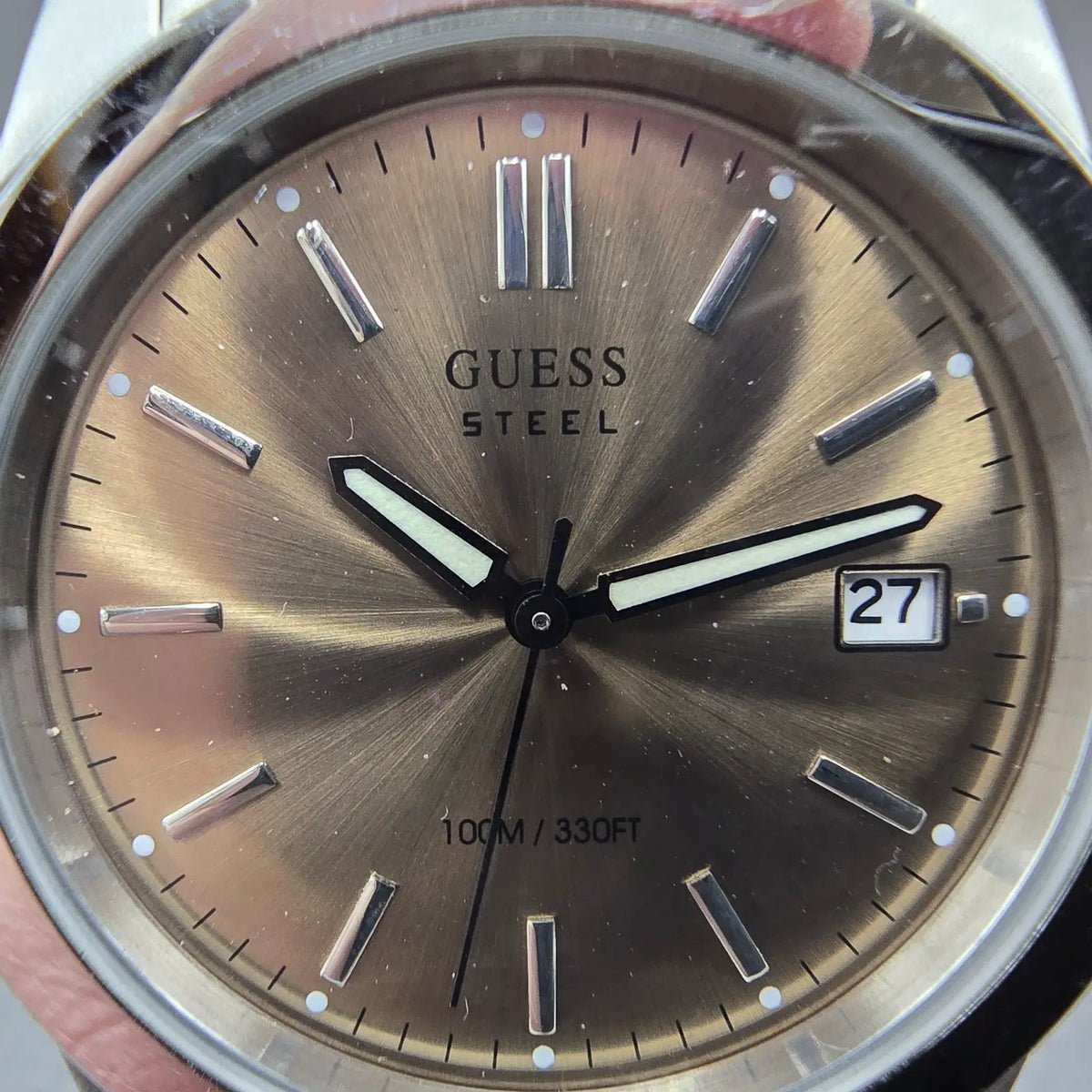 Guess Steel Watch Men 37mm Champagne Dial Steel Date Round G85391G New Battery1