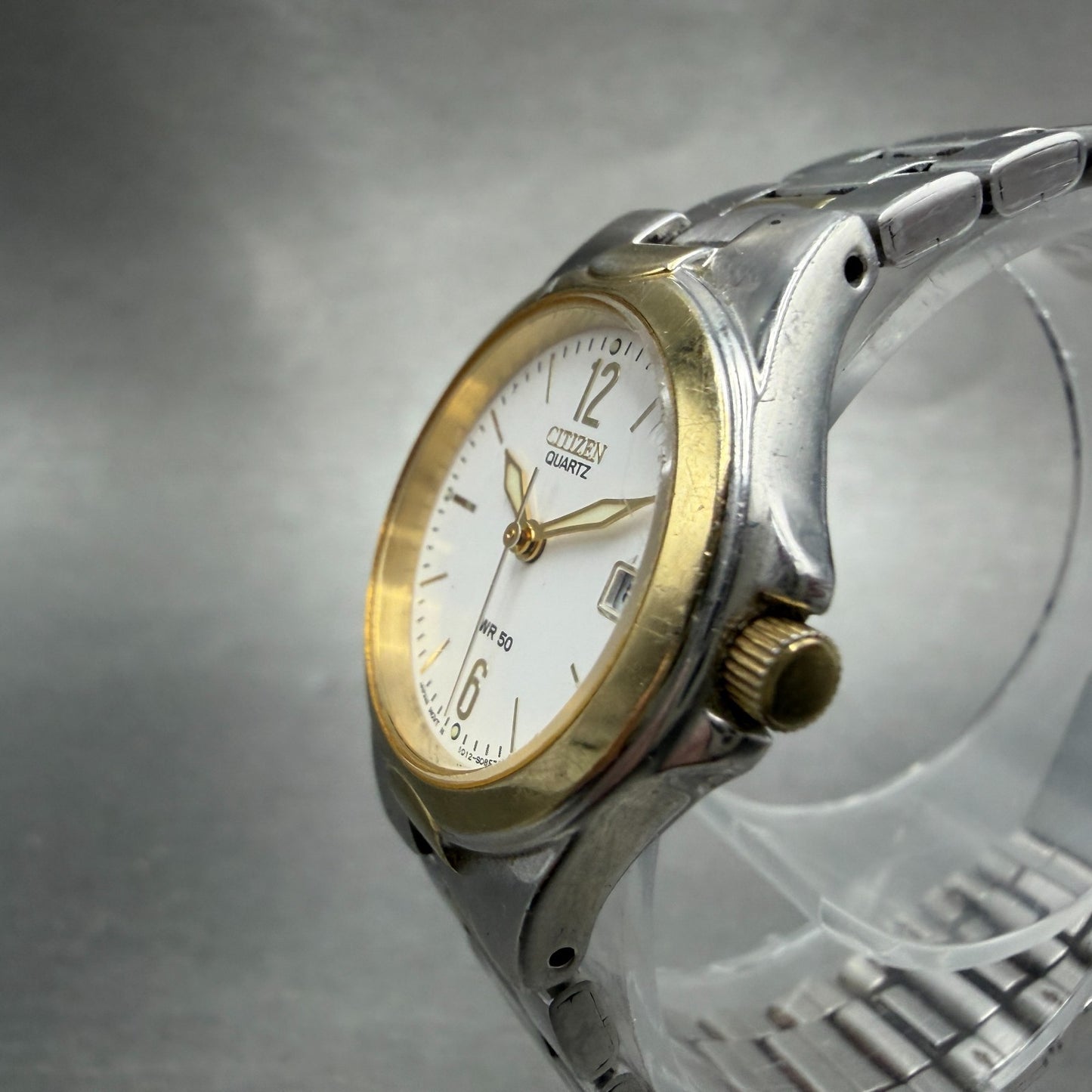 Citizen Watch Women 25mm White Dial Two Tone Date Round 1012-S056021 New Batt2