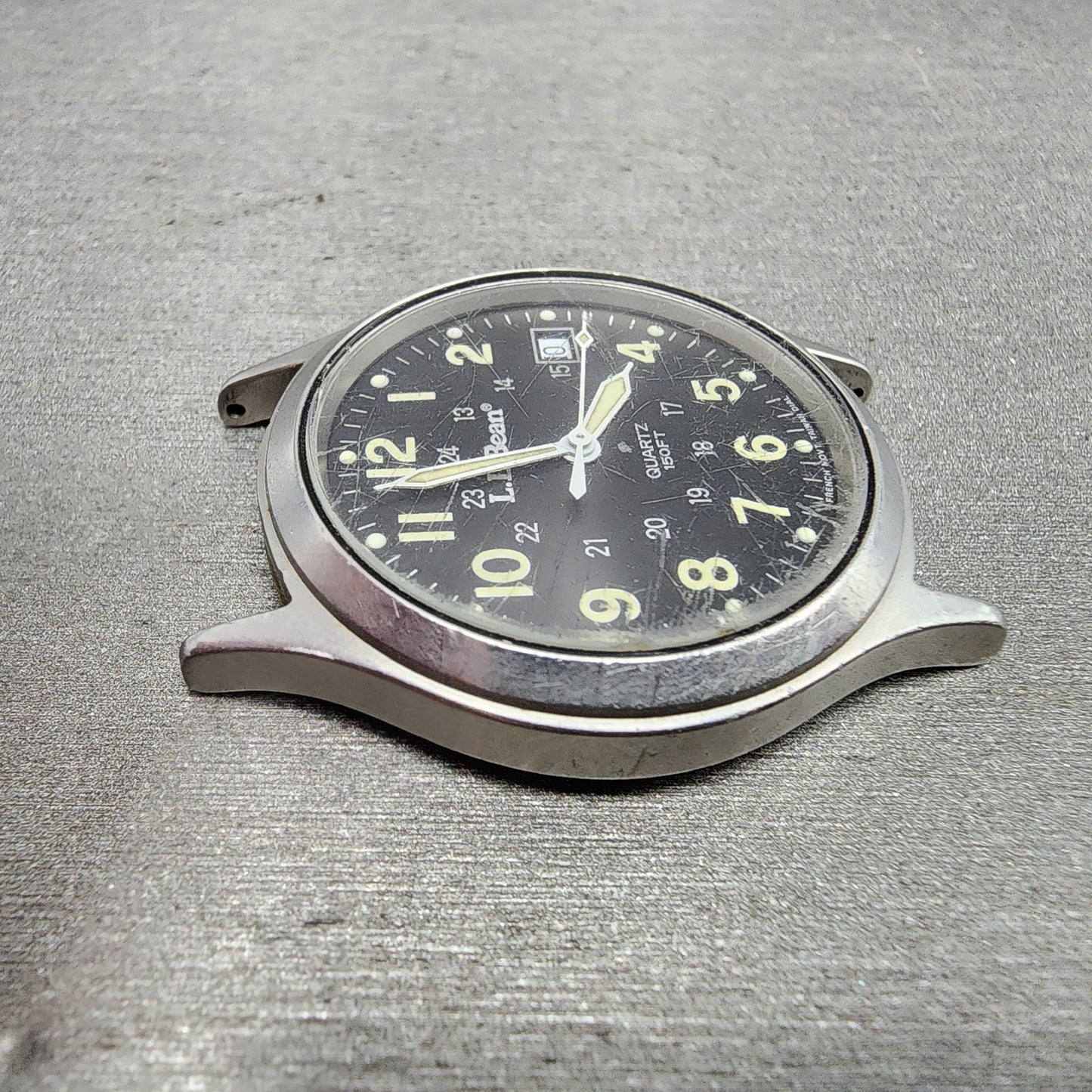 LL Bean Field Watch Men 34mm Gray Dial Gold Tone Date Round READ!!!!! PARTS VTG3