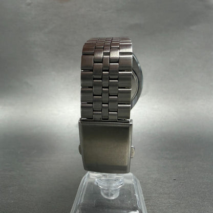 Rado Balboa V Watch Men 36mm Silver Dial Silver Tone Oval Date Automatic Runs8