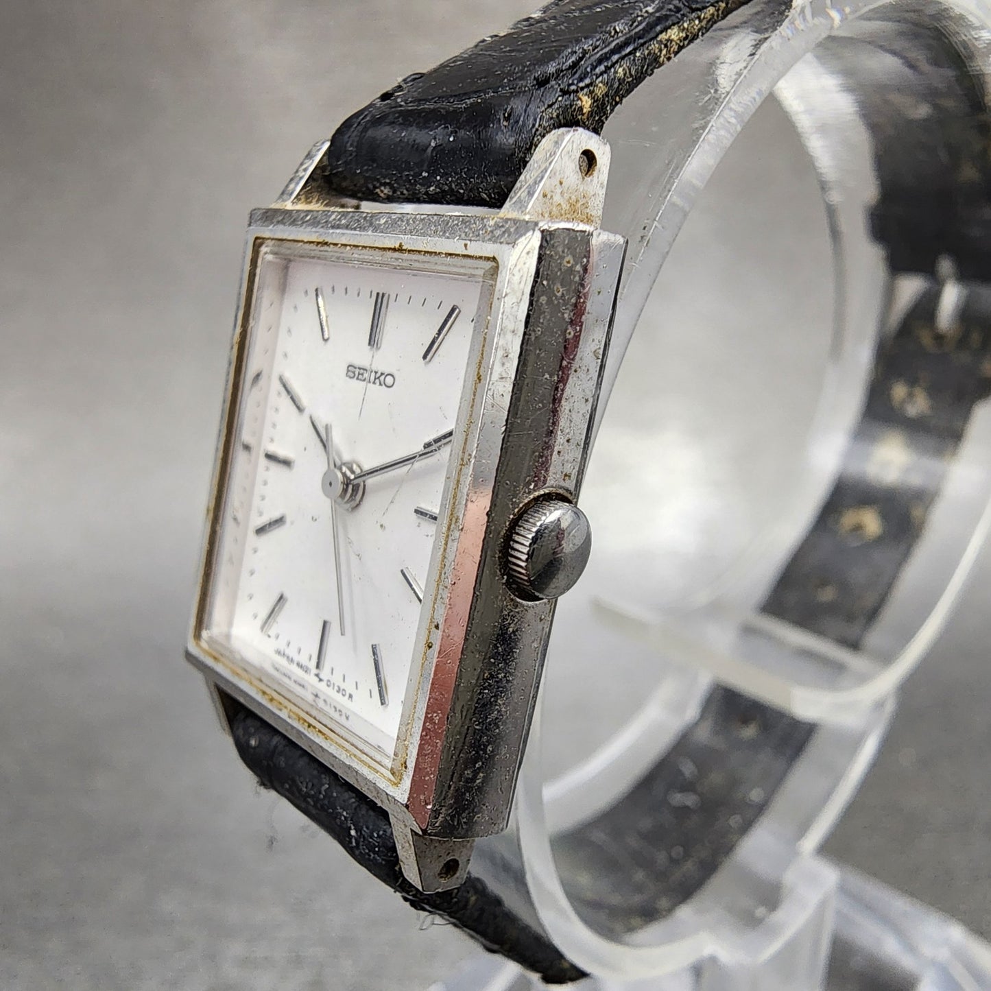Seiko Tank Watch Women 18mm White Dial Silver Tone 4n215010 New Battery2