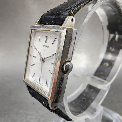 Seiko Tank Watch Women 18mm White Dial Silver Tone 4n215010 New Battery2