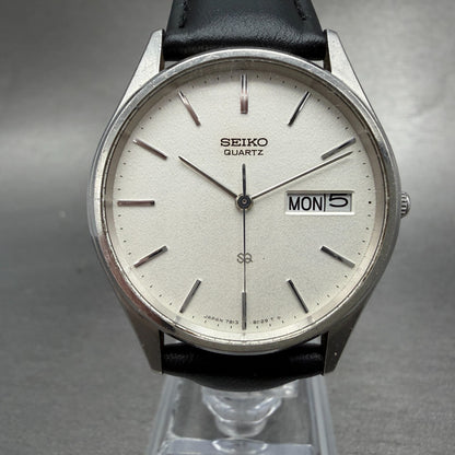 Seiko SQ Watch Men 34mm Silver Dial Silver Tone Daydate READ!! 7813-8029 NewBatt0
